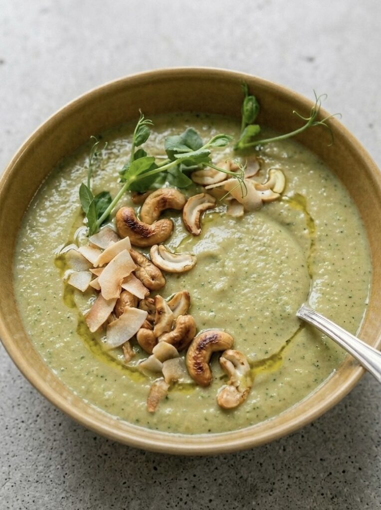 Kreemine brokoli, oa ja indiapähkli supp